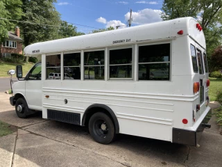 2006 Chevrolet Express G3500 Cutaway Van