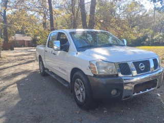 2005 Nissan Titan